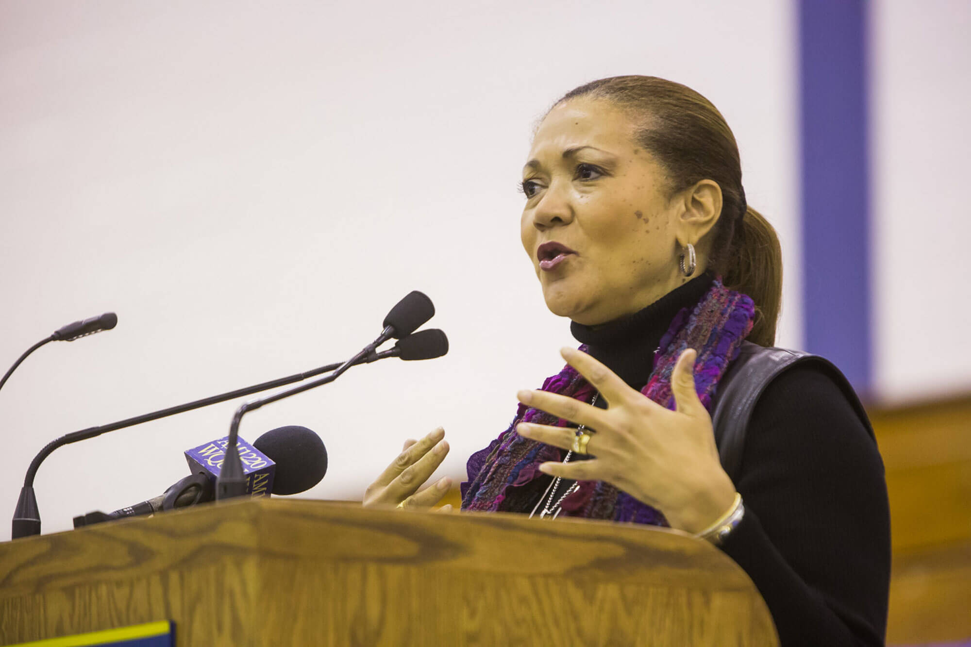 Michele Norris speaks at a podium during Quinnipiac's annual Black History Month keynote event.