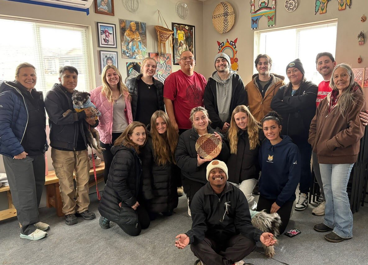 Quinnipiac nursing students and faculty with members of the Navajo nation
