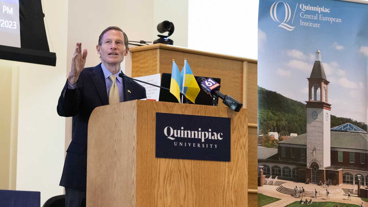 U.S. Sen. Richard Blumenthal speaks at Quinnipiac.