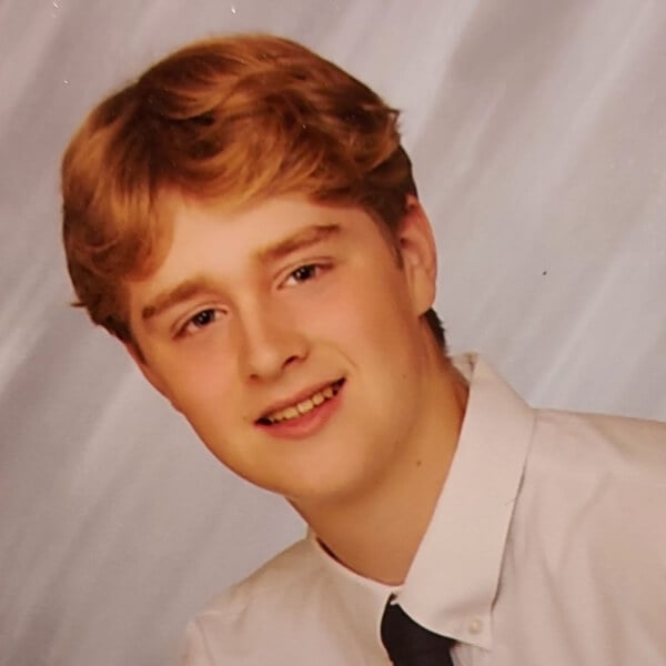 Headshot of Ryan Scott