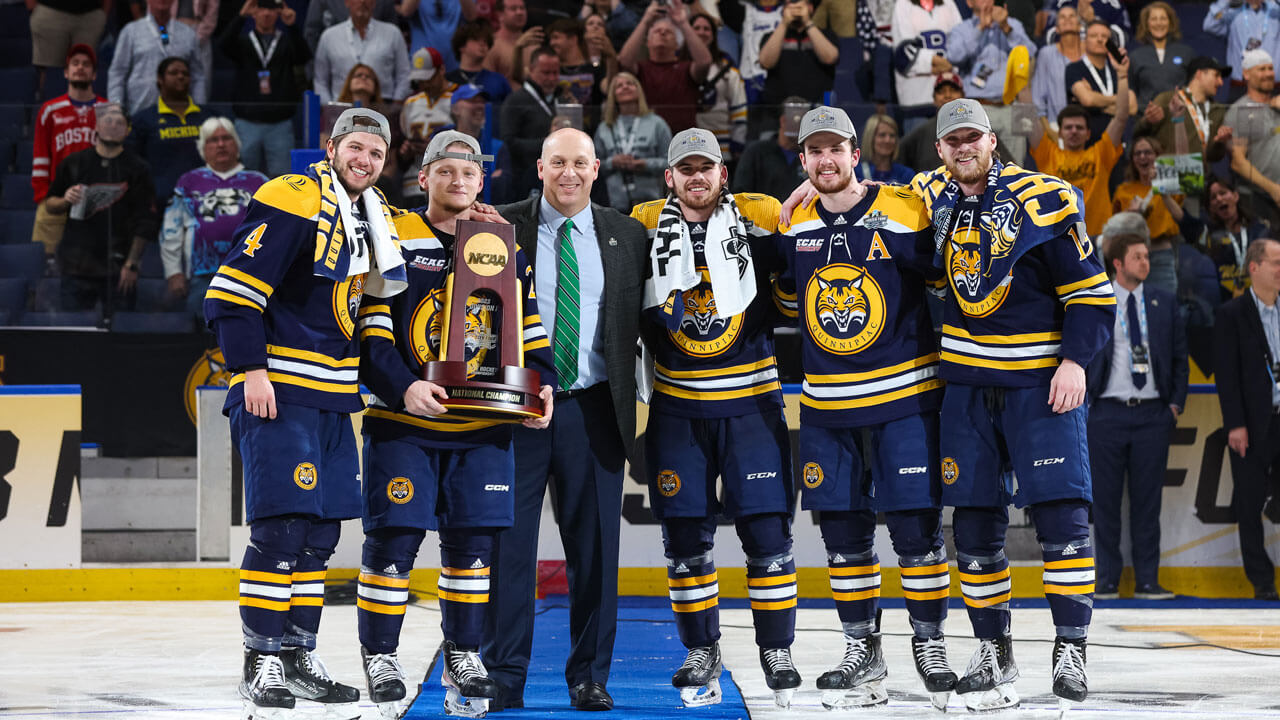 Quinnipiac ice hockey team handed NCAA trophy