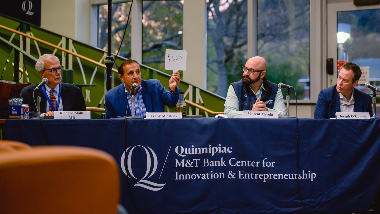 Panelists offer investment support in students' business ventures.