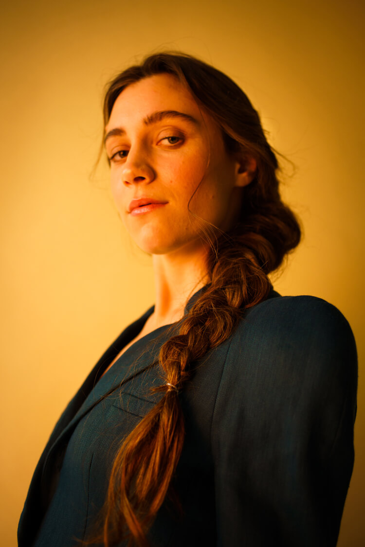 Raina Sokolov-Gonzalez, R&B and Jazz Singer