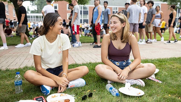 Students celebrate Welcome Weekend and meet new friends
