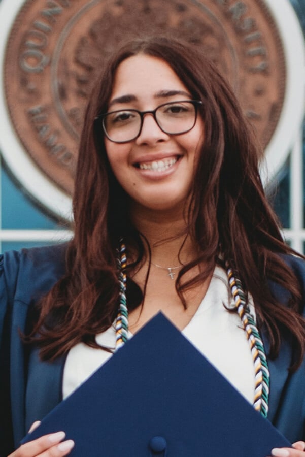 Headshot Emily Farley '24