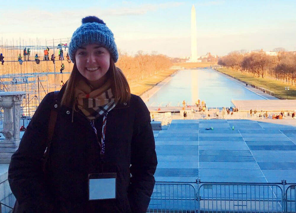 Katherine Koretski '18 stands in front of the Washington Monument.